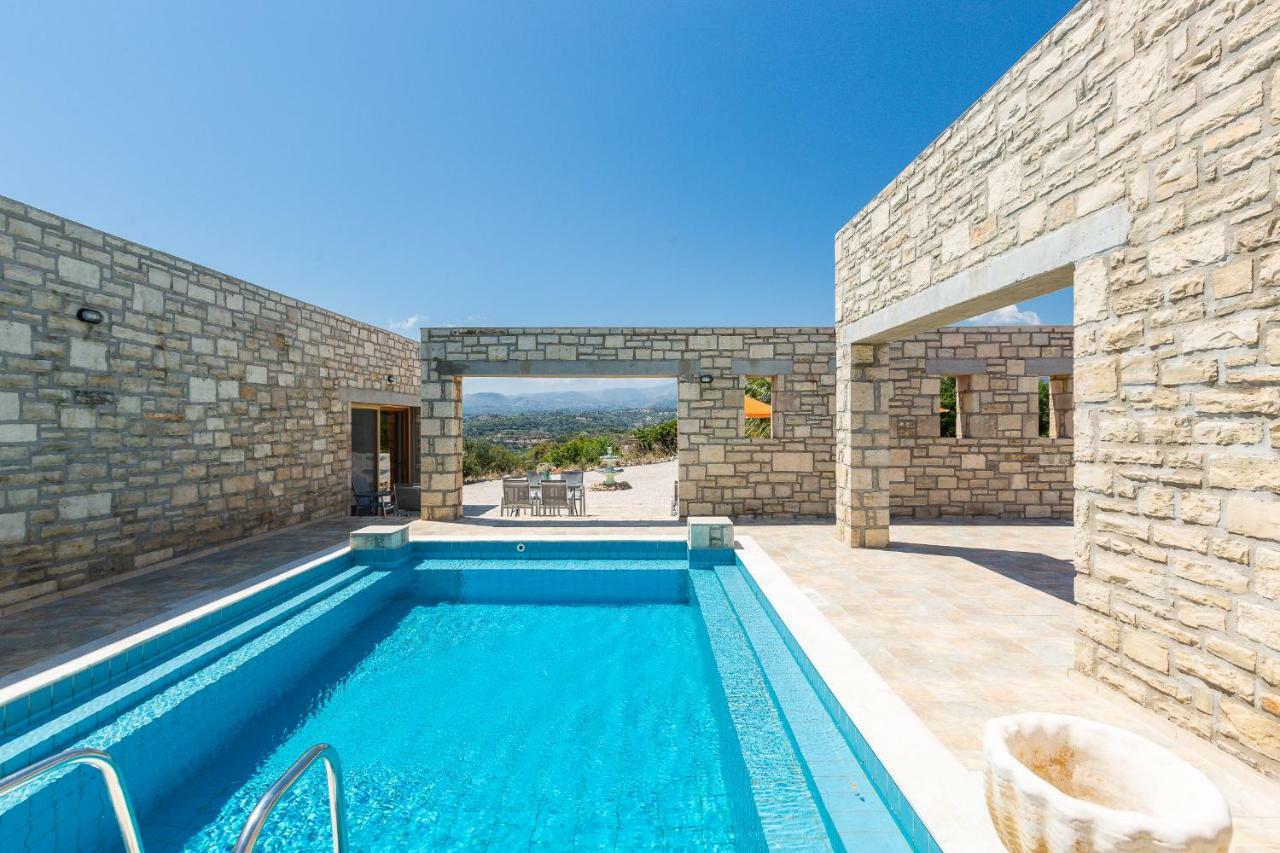 Villa Ypsilon Karotí Exterior foto