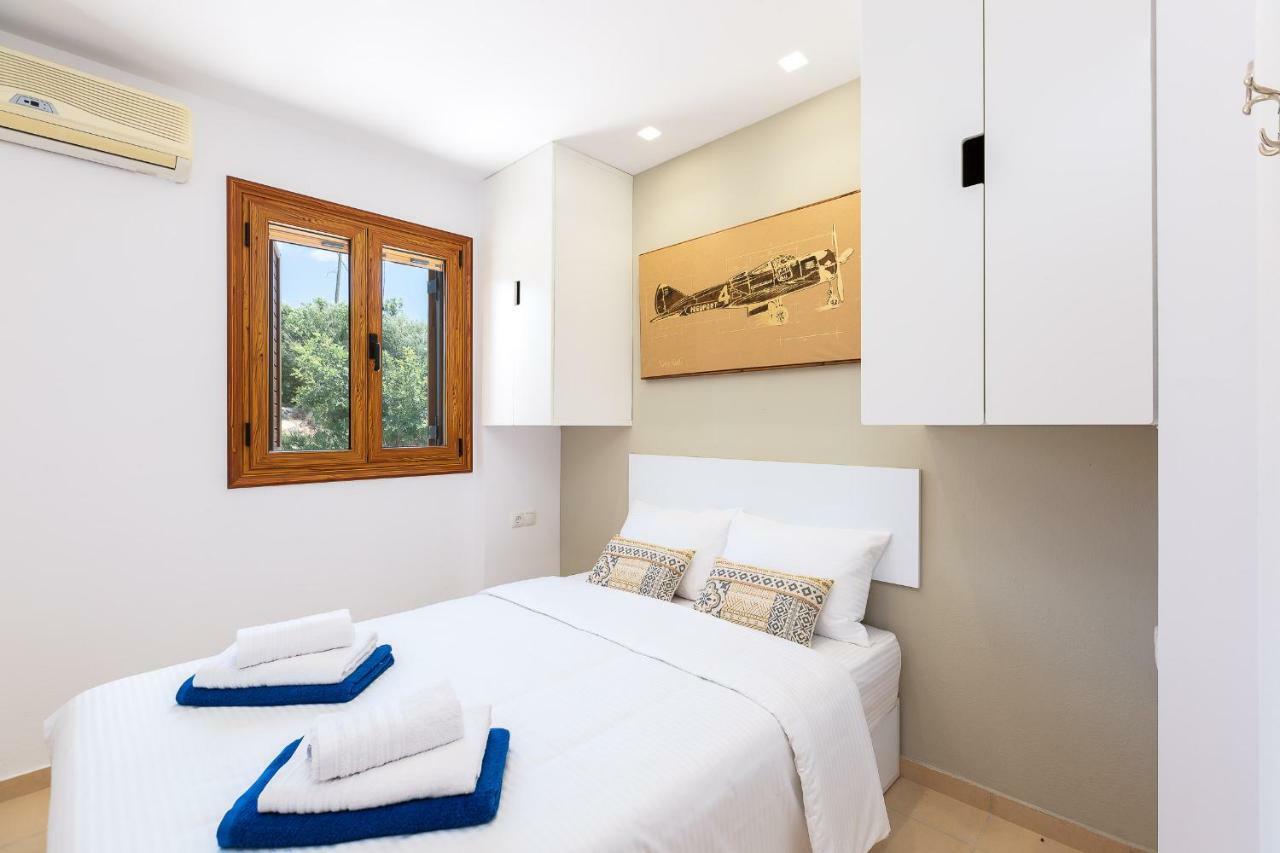 Villa Ypsilon Karotí Exterior foto
